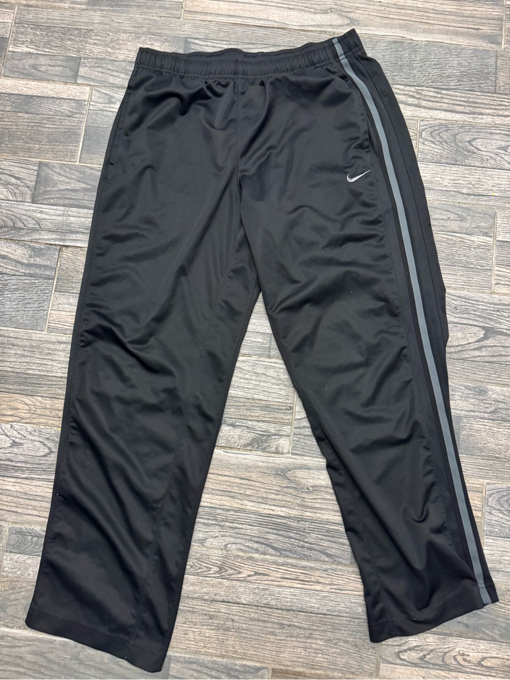 Nike Mens Athletic Pants - size XL